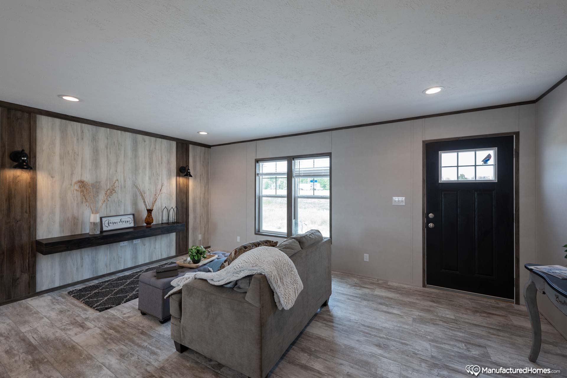 Exclusive The Leo 46EXC28563AH by Giles - Marty Wright Home Sales